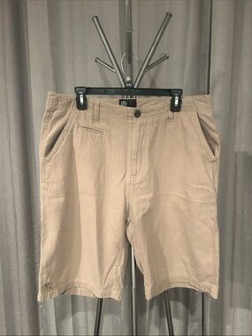 Micros Men's Flat-Front Khaki Shorts